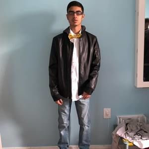 Meet your Posher, Haroon